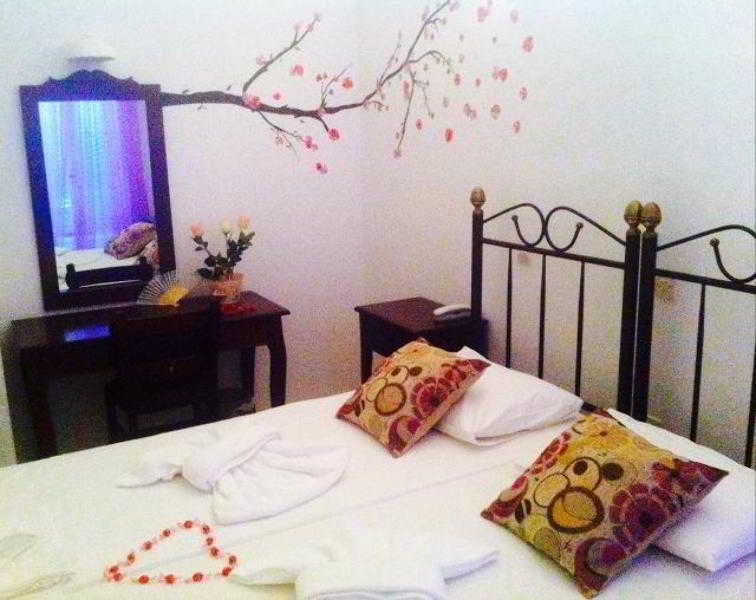 Aphrodite Boutique Alikí